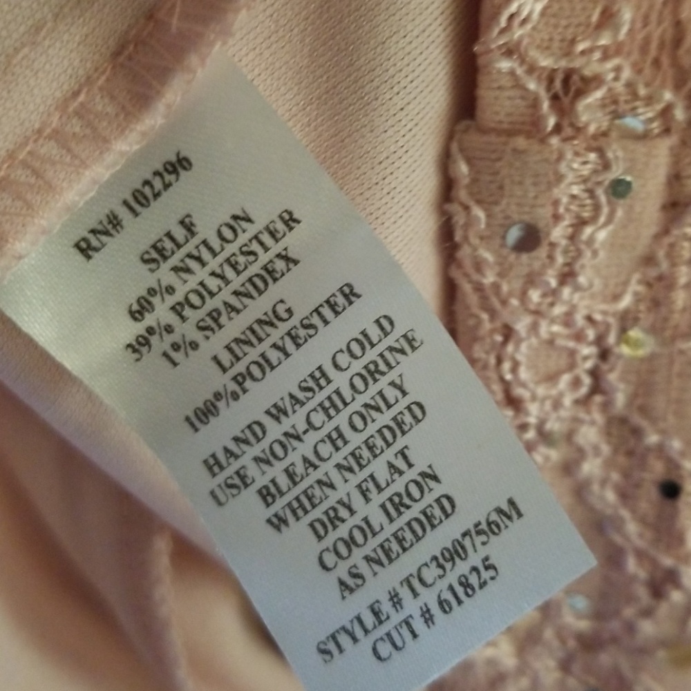 Beautiful Pink Lace & Sequin Dress - Picture 4 of 4